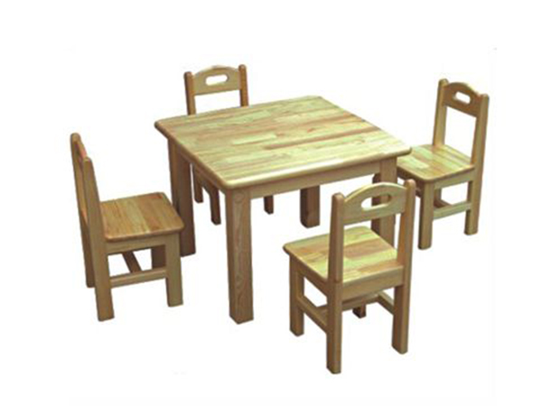 Bộ bàn ghế gỗ thông hình vuông