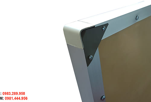 Mặt sau của bảng từ kẻ ô ly tiểu học