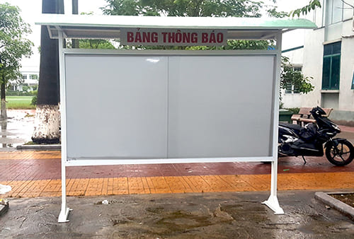 Bảng thông báo có chân