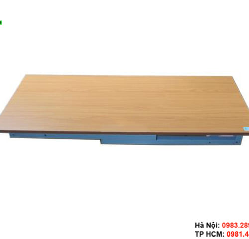 Bàn gấp chân sắt