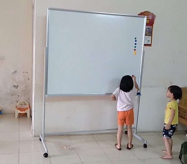 Bảng từ trắng lắp đặt tại Hà Nam