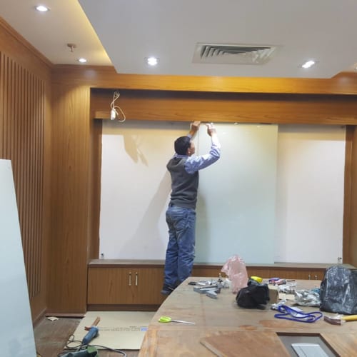 Bảng kính dán tường