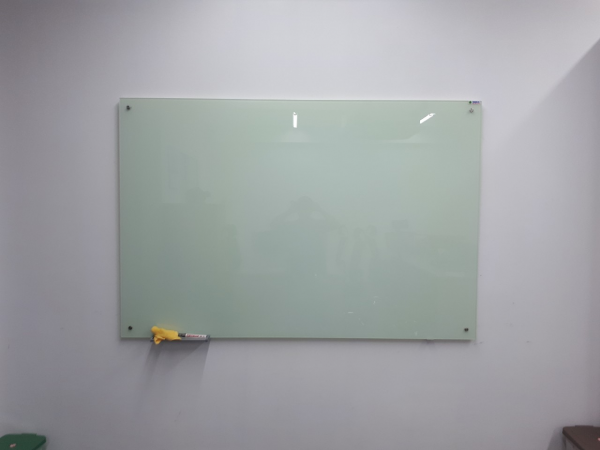 Bảng kính từ cường lực