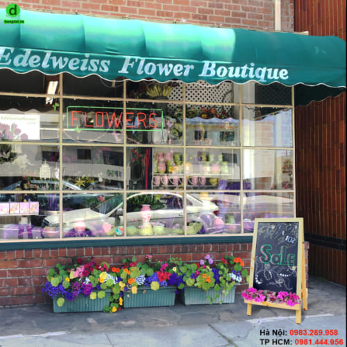 Bảng menu đen viết phấn