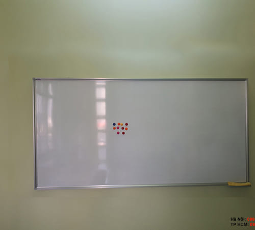 Bảng trắng treo tường giá rẻ