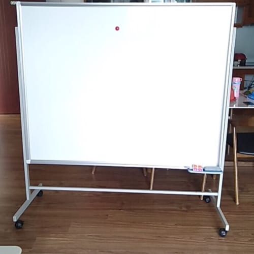 Lắp bảng từ trắng hàn quốc
