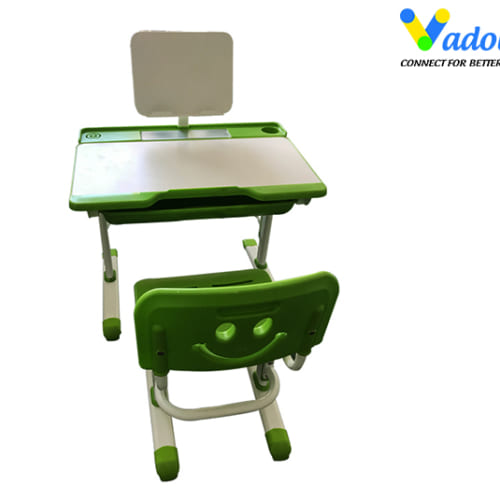 Bàn học thông minh