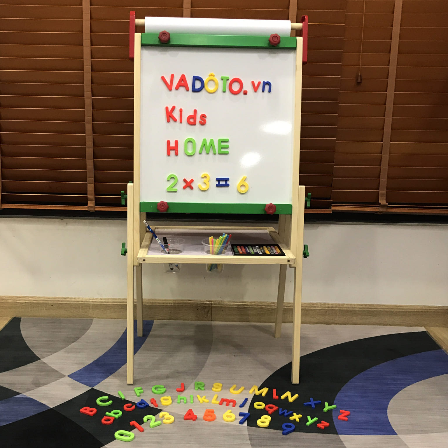 Bảng nam châm cho bé