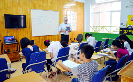 Mua Bàn Ghế Dạy Học Cho Trung Tâm Tiếng Anh Elite, Hà Nội - Bangtot.Vn