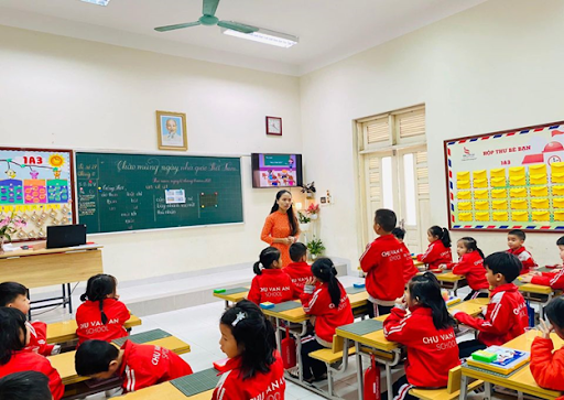 Yếu tố ảnh hưởng đến chất lượng giảng dạy của thầy cô